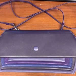 Never been worn crossbody bag!